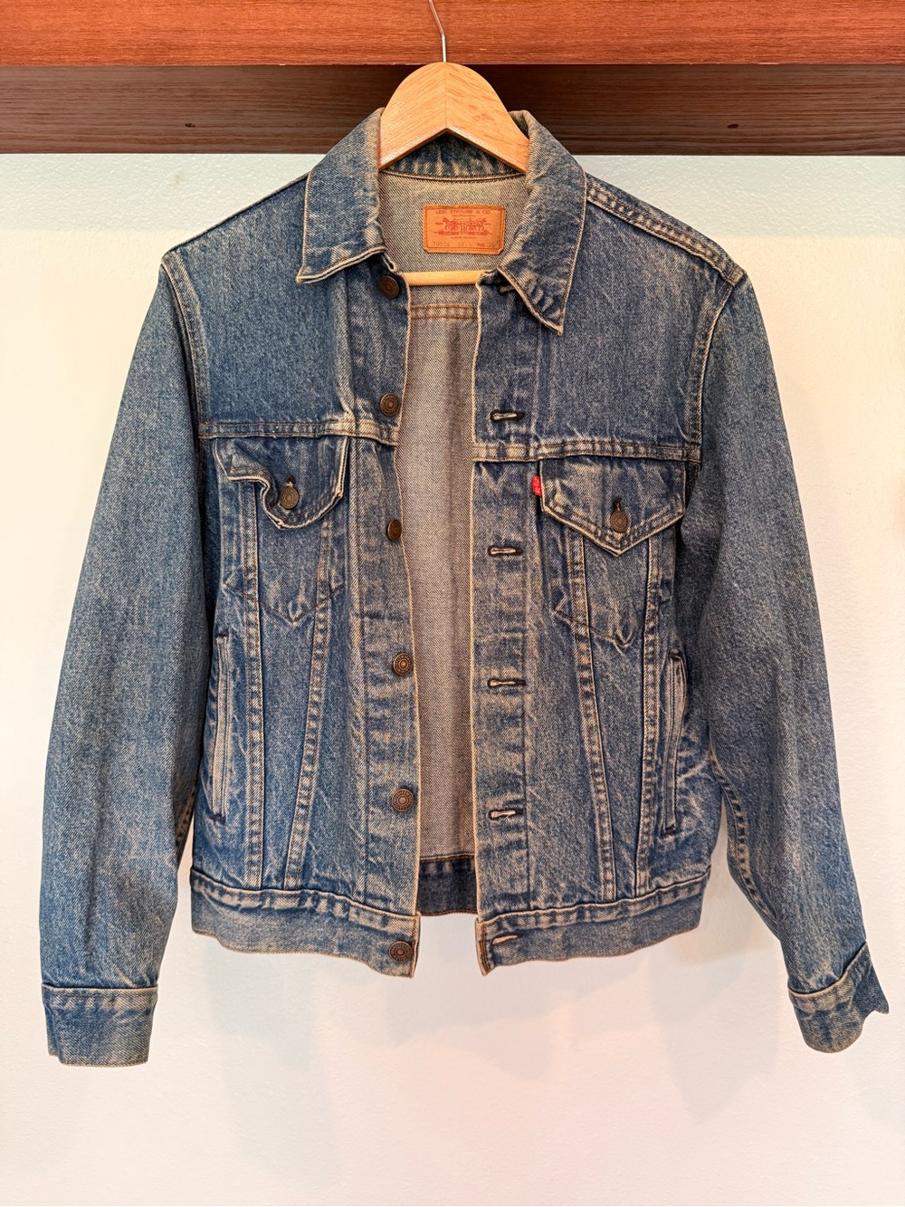 Vintage 80s Levi’s 70506-0216 Denim Trucker Jacket Blue Size 38